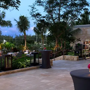 ***** Resort Kimpton Seafire + By Ihg Cayman Islands