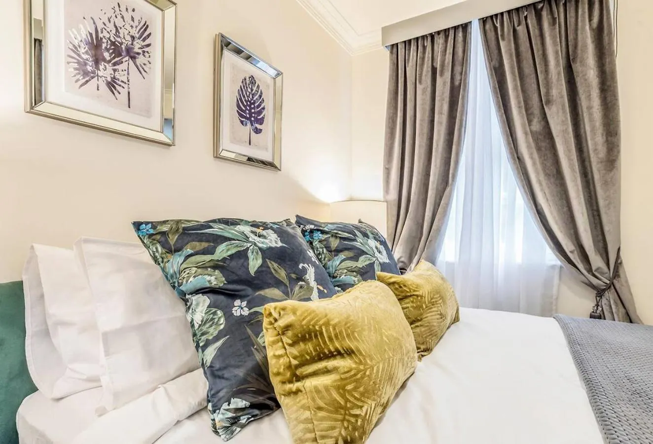 Rothbury Hotel Brisbane