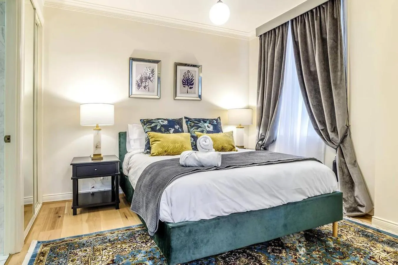 Rothbury Hotel Brisbane 4*,