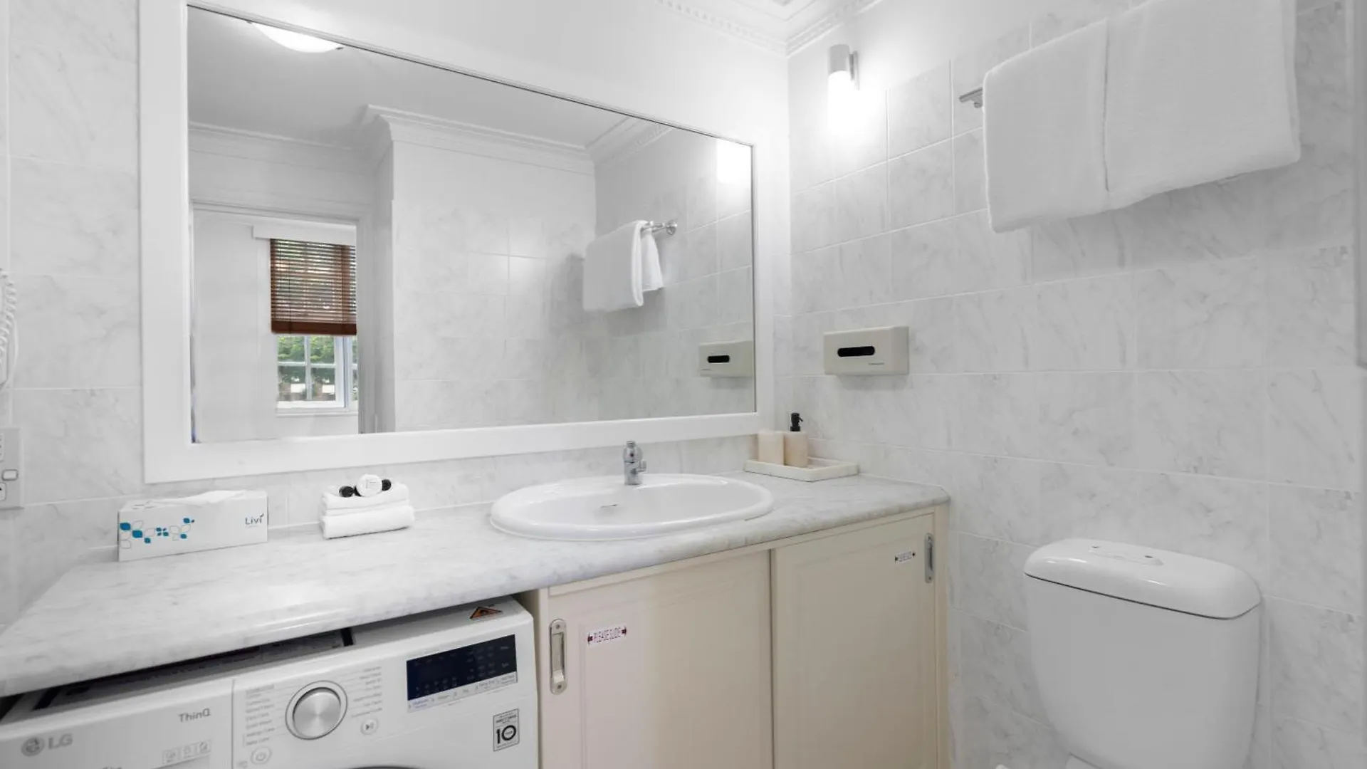 Rothbury Hotel Brisbane